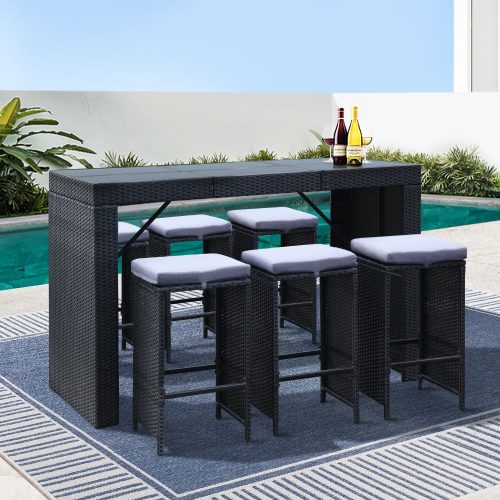 Durable Wicker Bar Setting