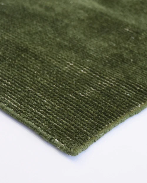 Leaf green area rug for outdoors