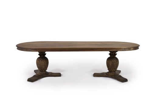elegant dining table