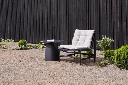 modern curve side table