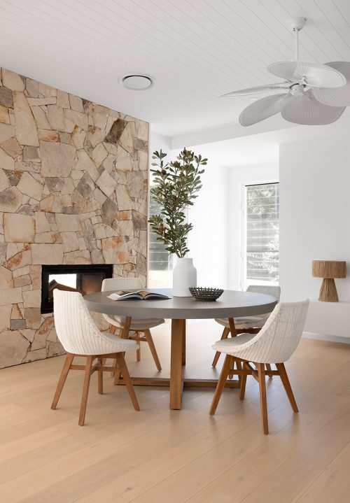 outdoor dining chair