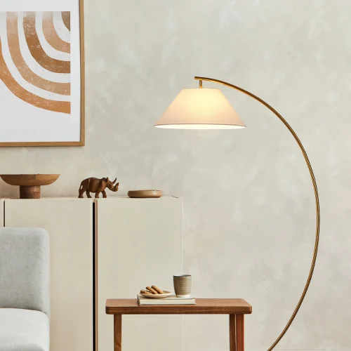 stylish black floor lamp